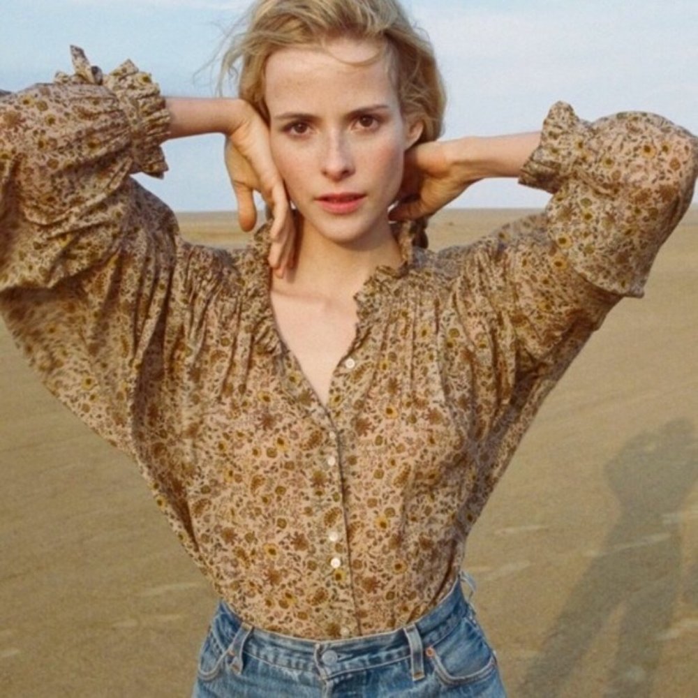 Doen Jane Blouse in Mustard Floral size small